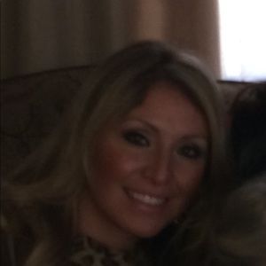 Meet your Posher, Marisa